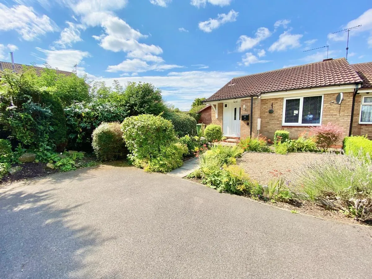 Bijou Abode- Bungalow- Free Private Parking And Secure Cabin Driffield