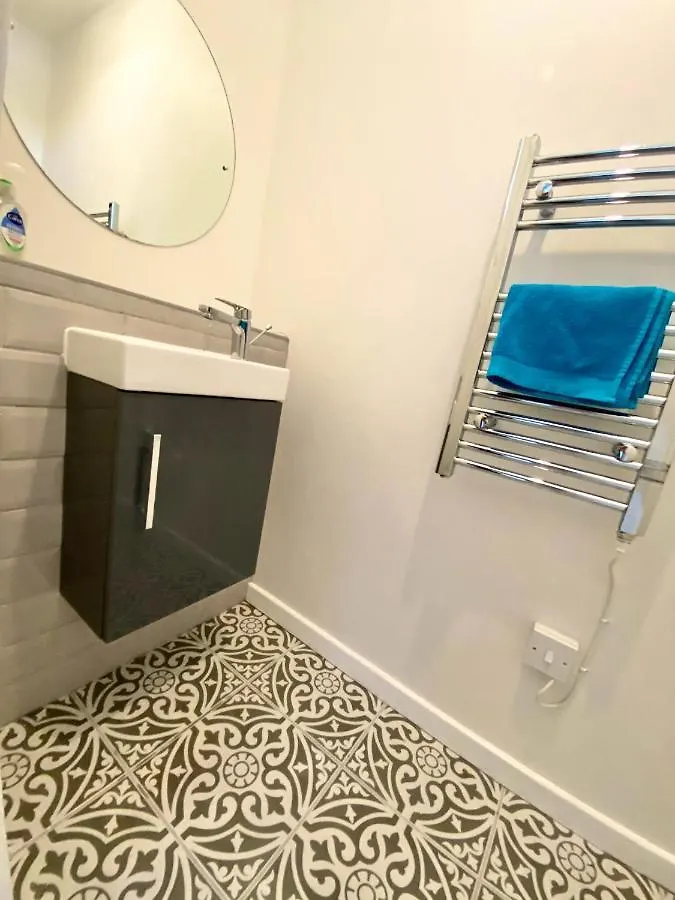 Σπίτι διακοπών Bijou Abode- Bungalow- Free Private Parking And Secure Cabin Driffield